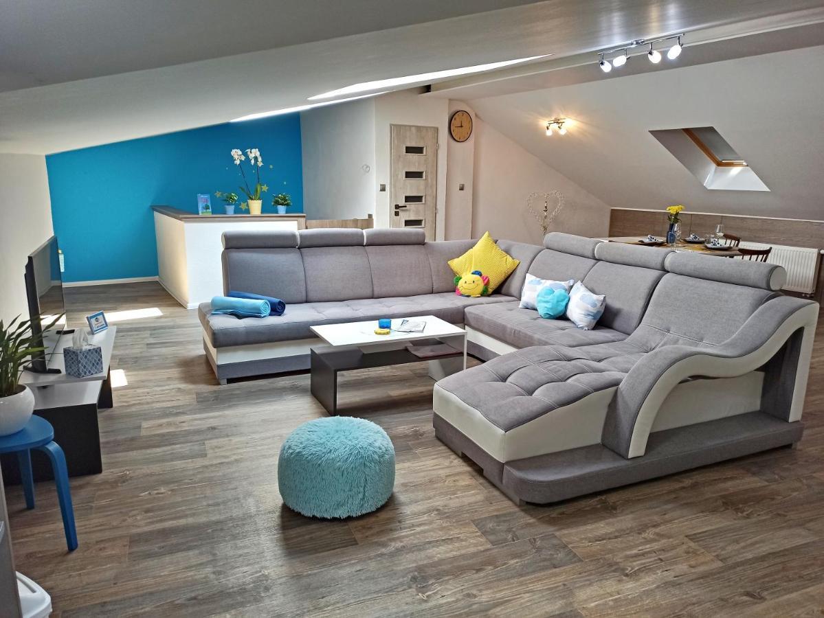 Shiny Star Apartman Spišská Nová Ves Extérieur photo
