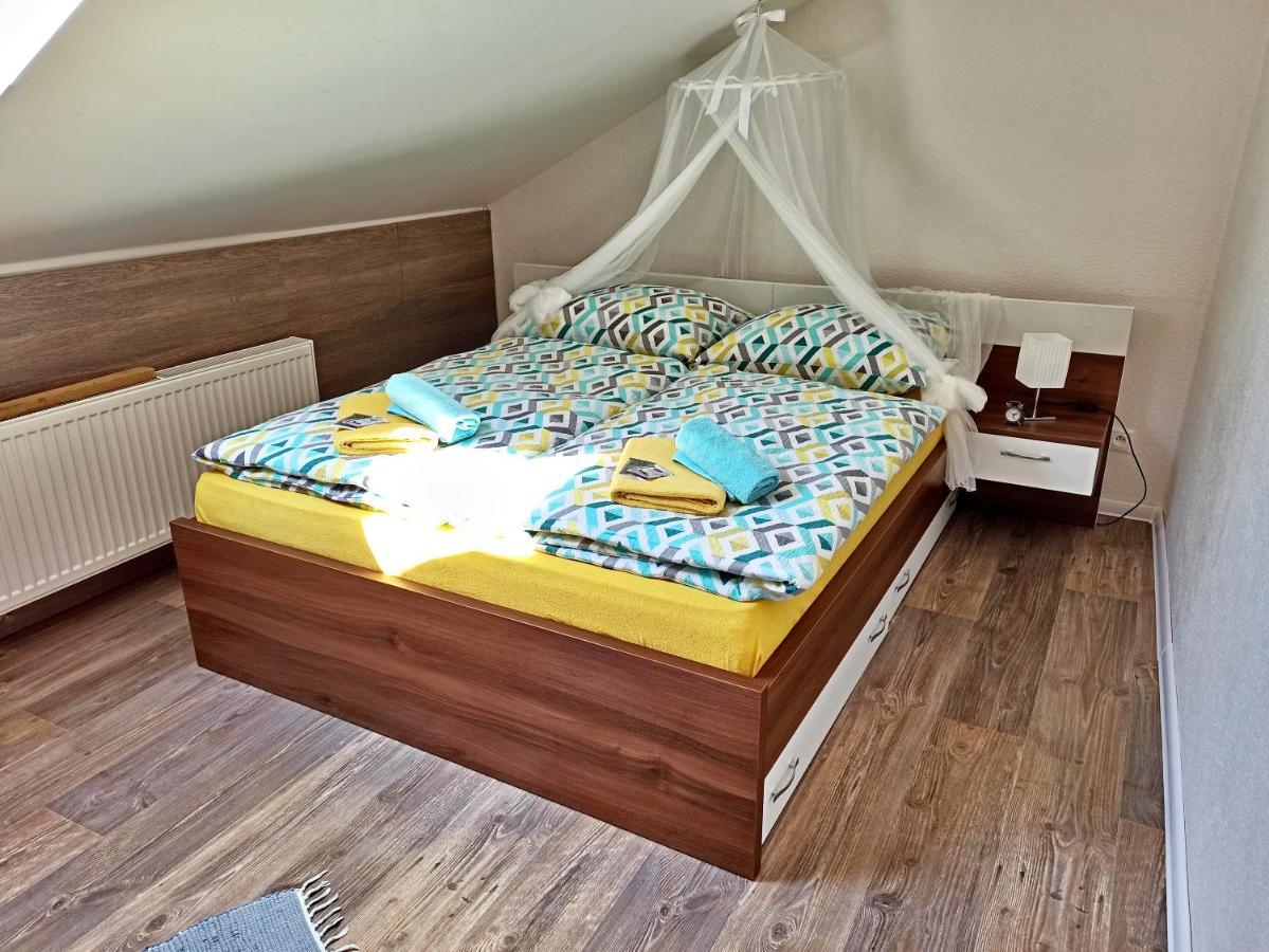 Shiny Star Apartman Spišská Nová Ves Extérieur photo